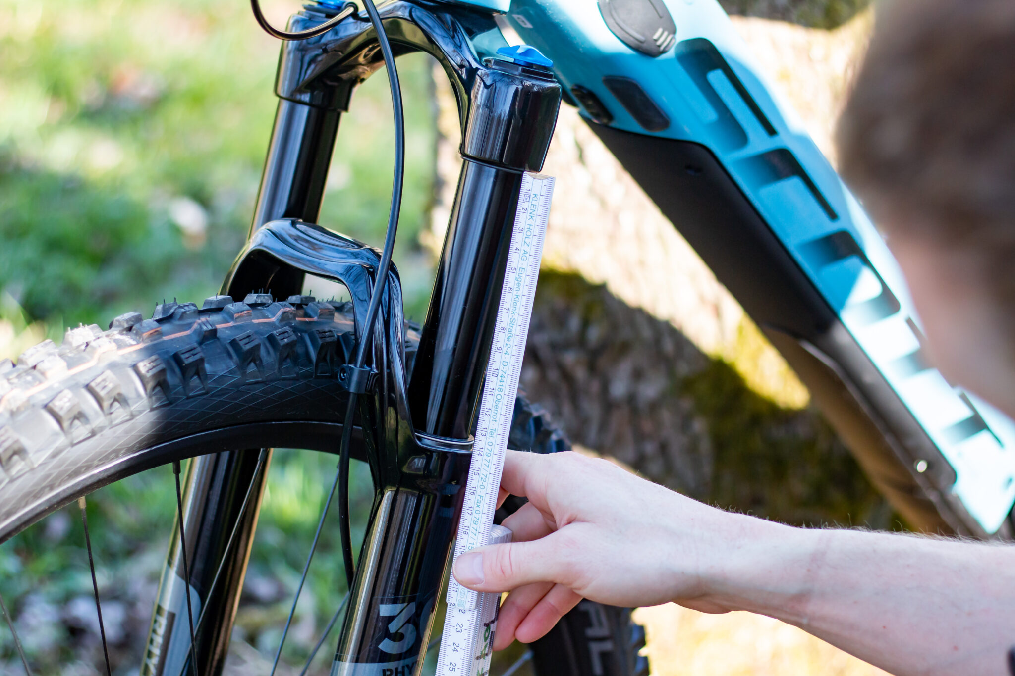 Wie Stellt Man Eine Federgabel Richtig Ein www.mhw-bike.de