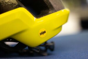 mips helm 4 300x200 - Abschleppseil fürs Fahrrad: Entlastung für Kinder und Erwachsene