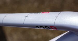 553201 Cube Stereo 120 Race violetwhite n black 10 300x158 - Cube Reaction TM Pro Testsieger – Das beste Trail-Hardtail