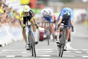 B2B News 2022 TacovanderHoorn 2nd place Tour 1 300x200 - Tour de France: Das Team Wanty-Groupe Gobert geht mit Cube-Rennrädern auf Ettapen-Jagd