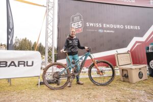 B2B News 2022 Swiss Enduro Series Sieg Veroniky Bruechle 300x200 - Veronika Brüchle holt Silber mit Team Deutschland bei der Trophy of Nations