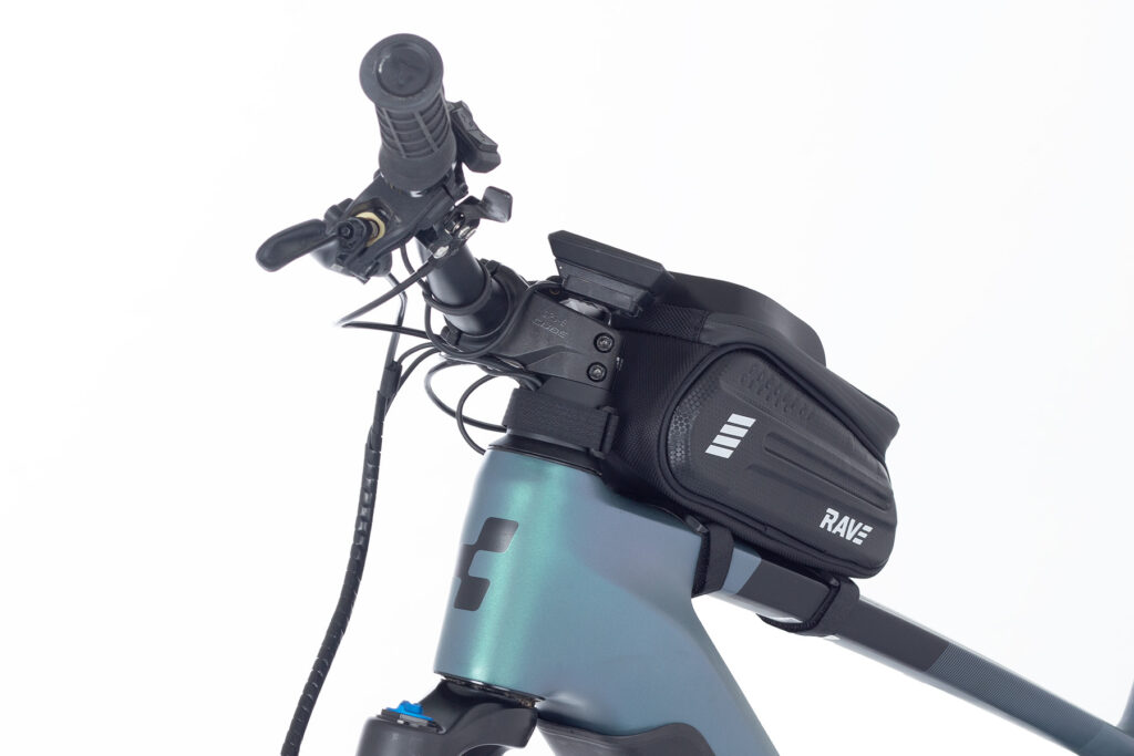 Handyhalterung Fahrrad: Alles, was Du wissen musst und die innovative RAVE Handytasche RAVE Oberrohrtasche Fahrrad Wasserdicht 1024x683 - Handyhalterung Fahrrad: Alles, was Du wissen musst und die innovative RAVE Handytasche