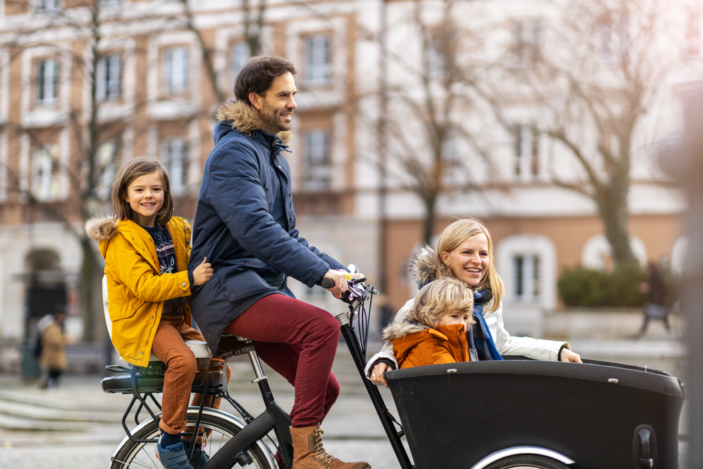 Lastrad nachhhaltige mobilitaet und umweltbewusstsein 3 1024x683 - Nachhaltige Mobilität und Umweltbewusstsein: Die Vielfalt von Fahrrädern, E-Bikes und Lastenrädern