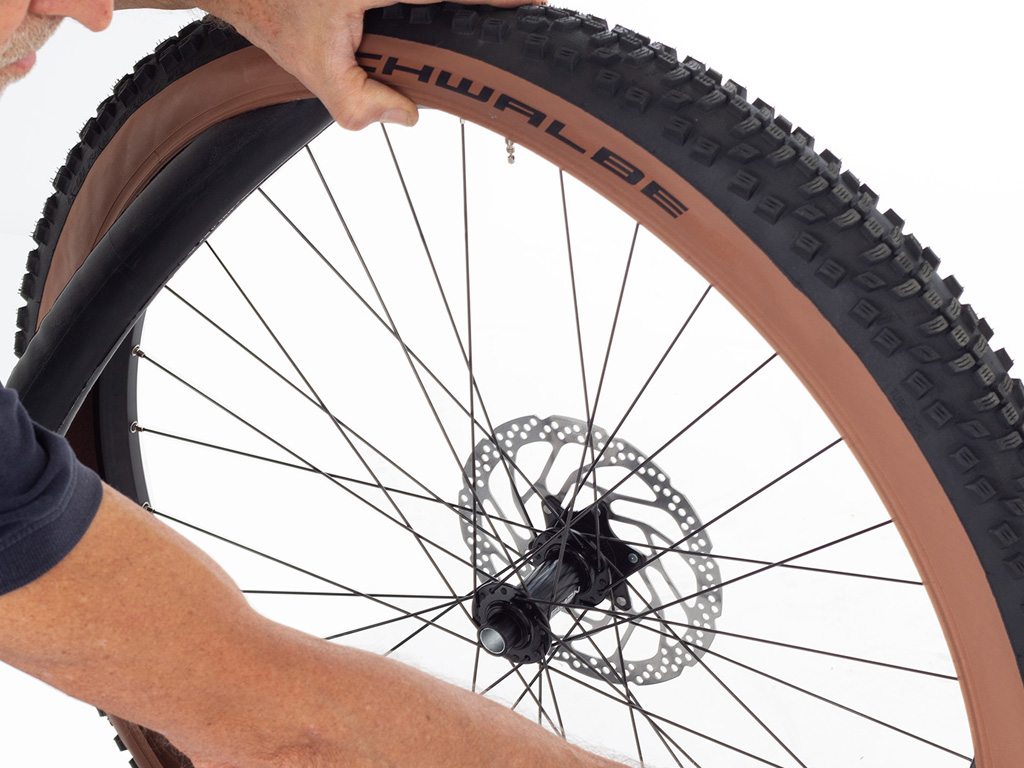 Fahrradschlauch wechseln Fahrradschlauch wechseln